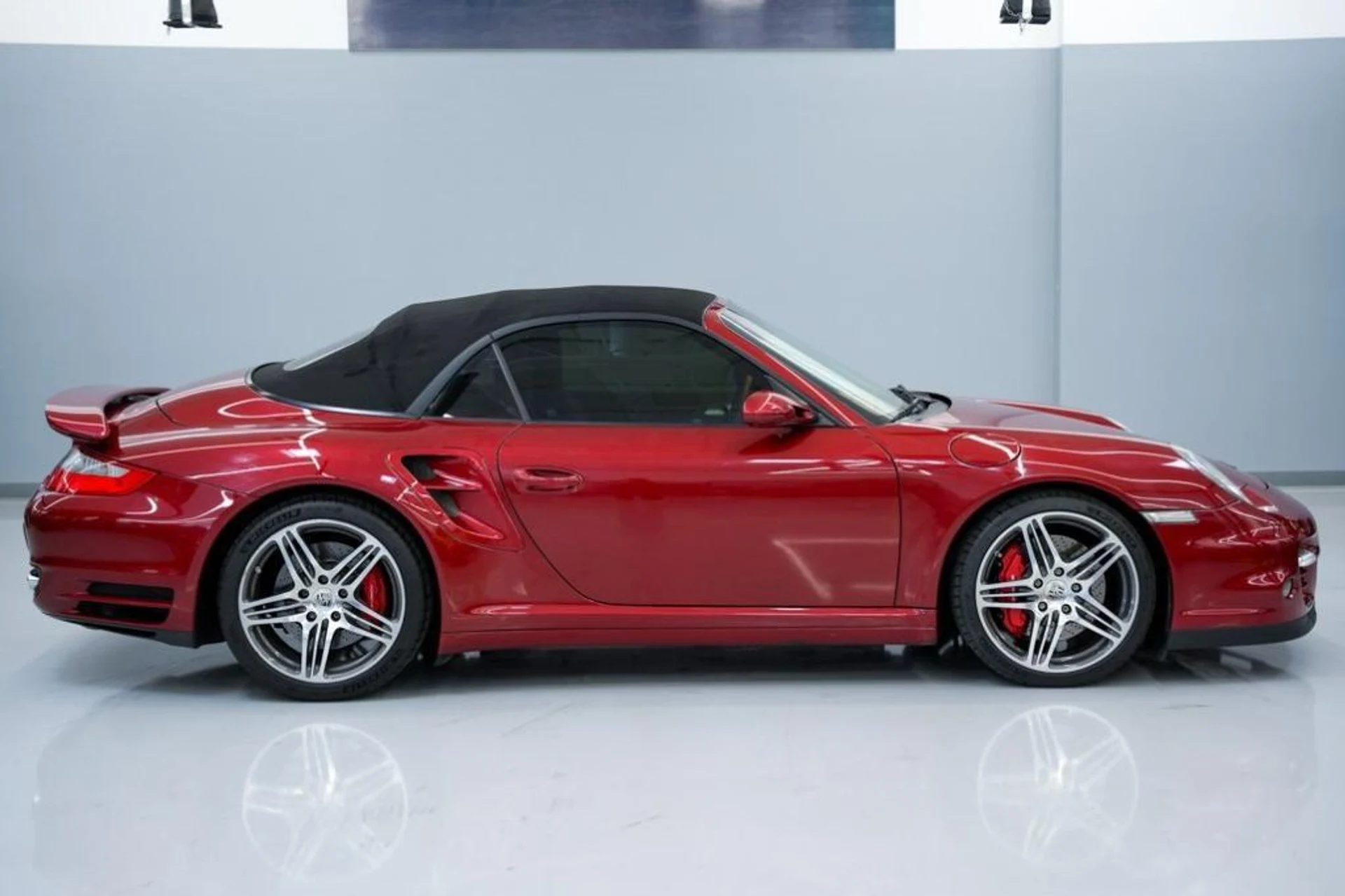 mph013_2336049169_EA_6w0t2jm_mgs7g_Xe_ep2_O5mtc0_f391b66c1d