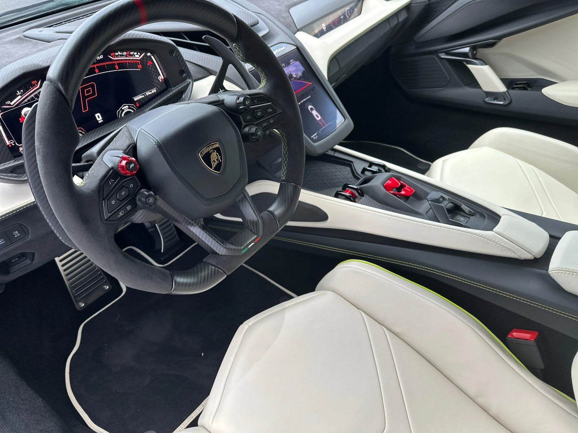 mph013_2342670611_New_2026_Lamborghini_Revuelto_1772877564_62f32260ea