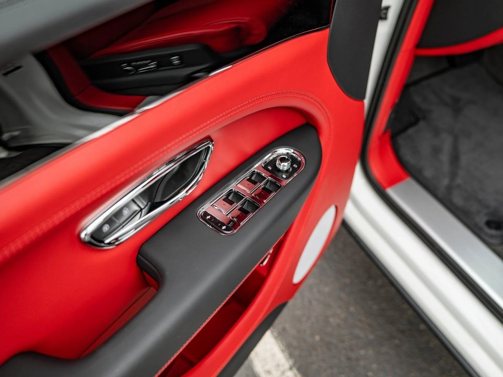 mph013_2346616998_47b5cb38aa46fc59e8e3b6290cb4a1e0x_cfa29b95d3