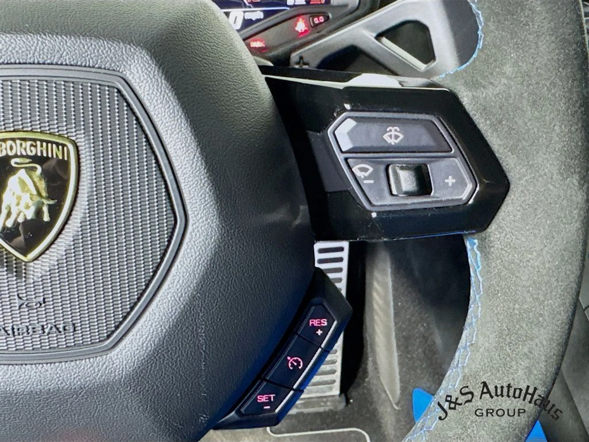 mph013_2348892255_a7smcvye2g96qht0fanu8l4p81or_d20090f815