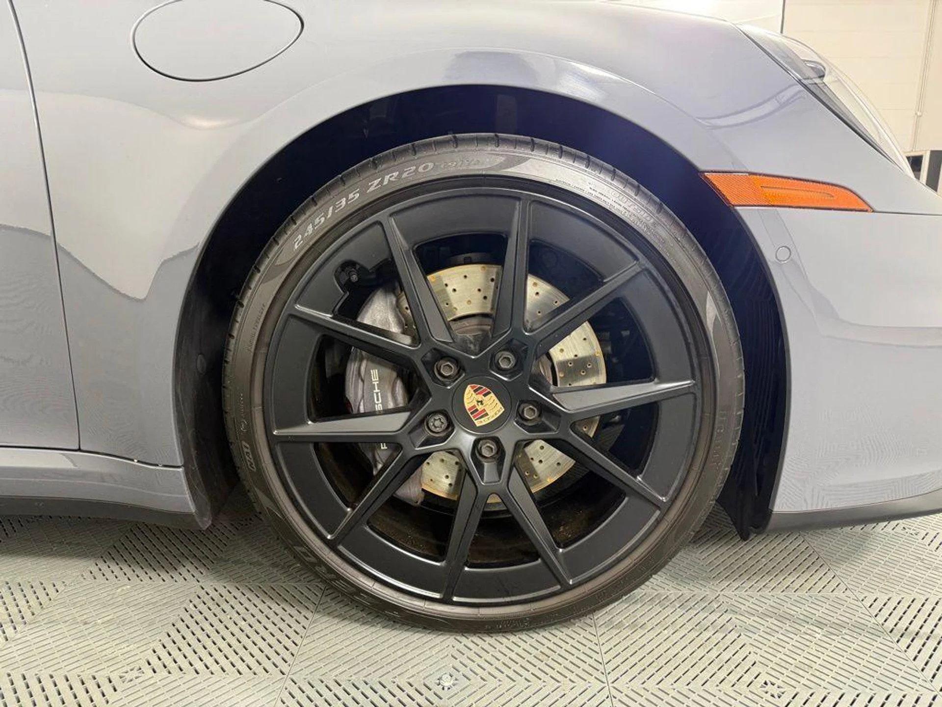 mph013_2350797426_8_A3jgm_N_Ox_Abvf_Dhf_T_Li_D4l_I_Ua_A_5fc38b59d1