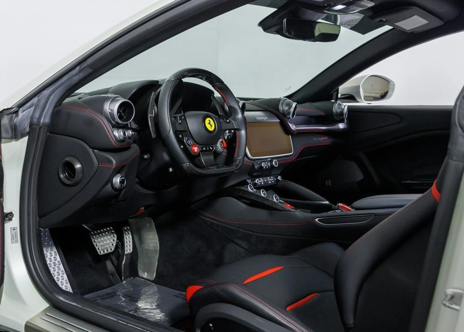 mph013_2352339982_05ee2d4eea7d4a8eacab2293e50d1571_893287bb13