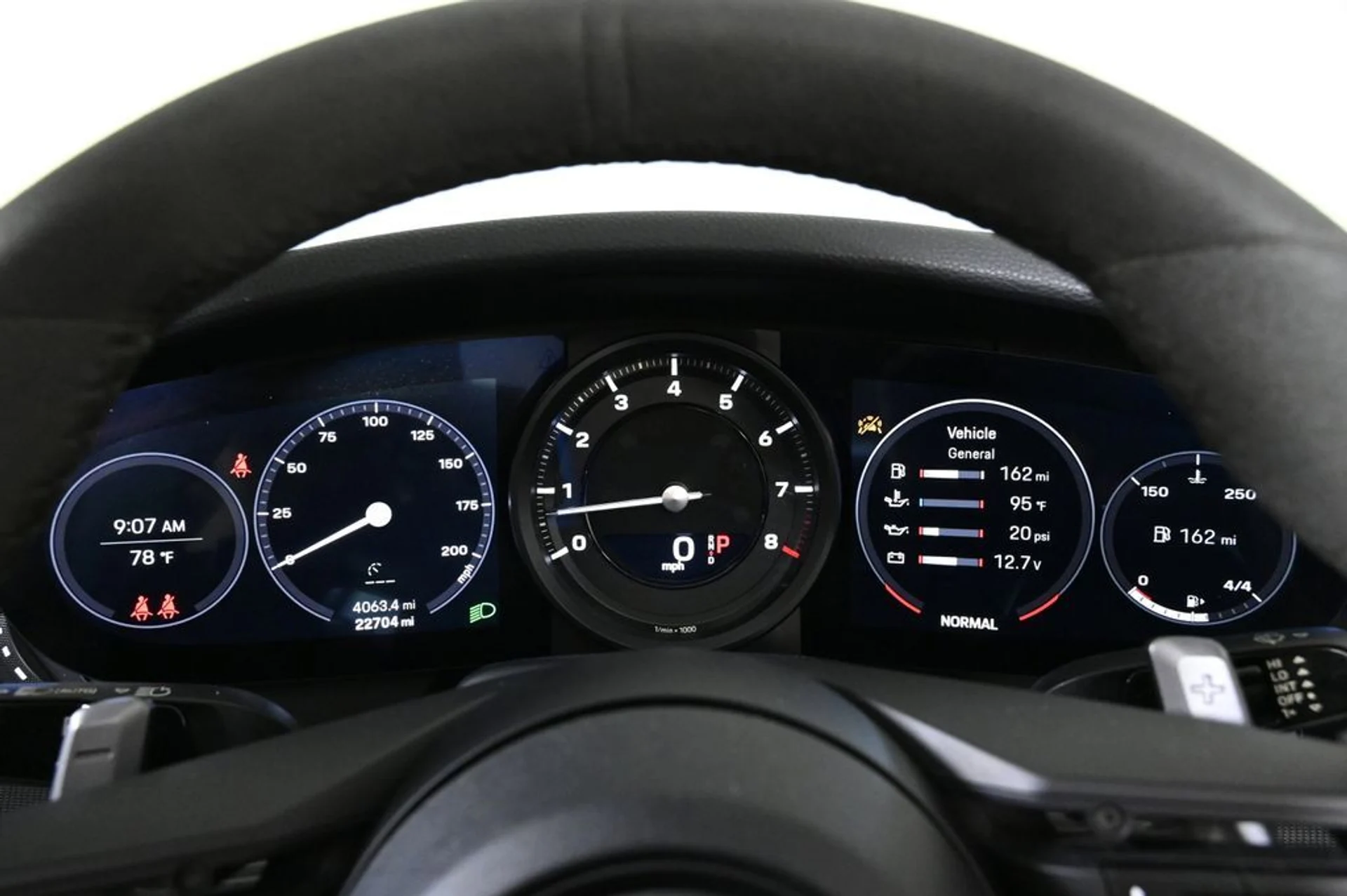 mph013_2354852836_dc84ae05ea3744a65a0a4fbde2546e65x_81cd3e7dc5