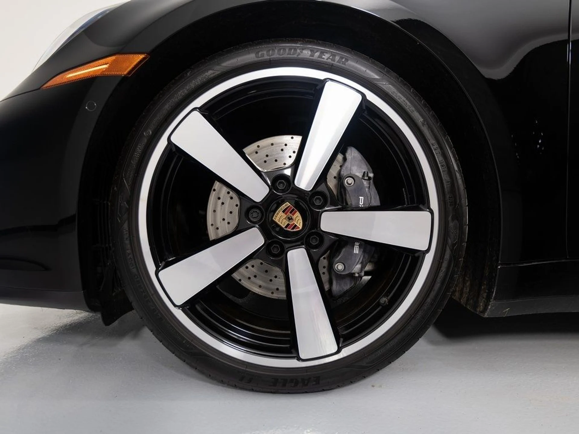 mph013_2367869860_528474aa83e8a1a6ad2693ae28ccab9bx_11d0880a94