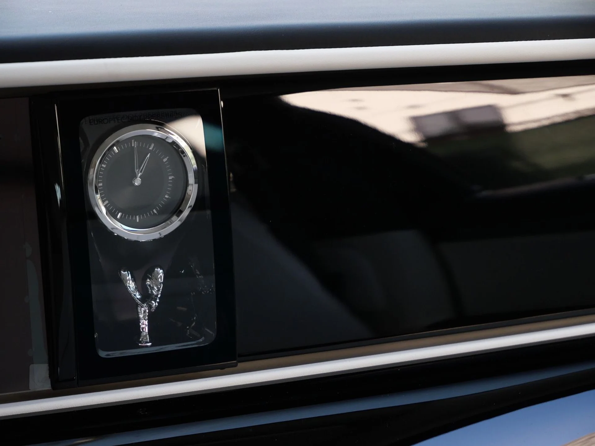 mph013_2367993425_eef1a66fdd8cedb001e21fb403647960x_374c36cc36