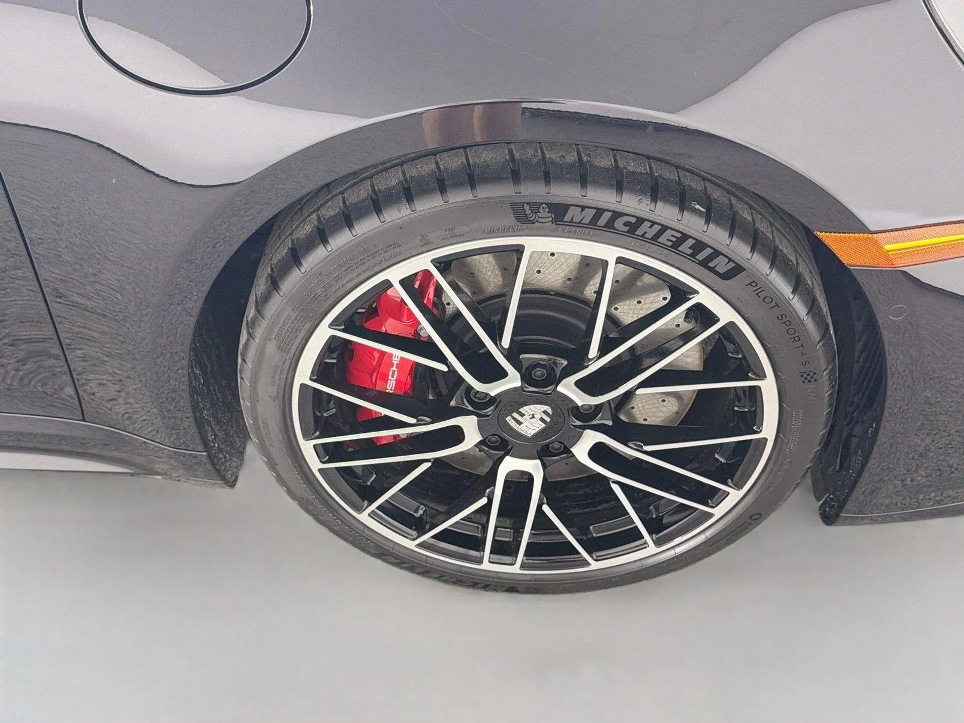 mph013_2368141139_4dbc1283ec4cccbf4ccbf96b4bac44f0_37f3030a85