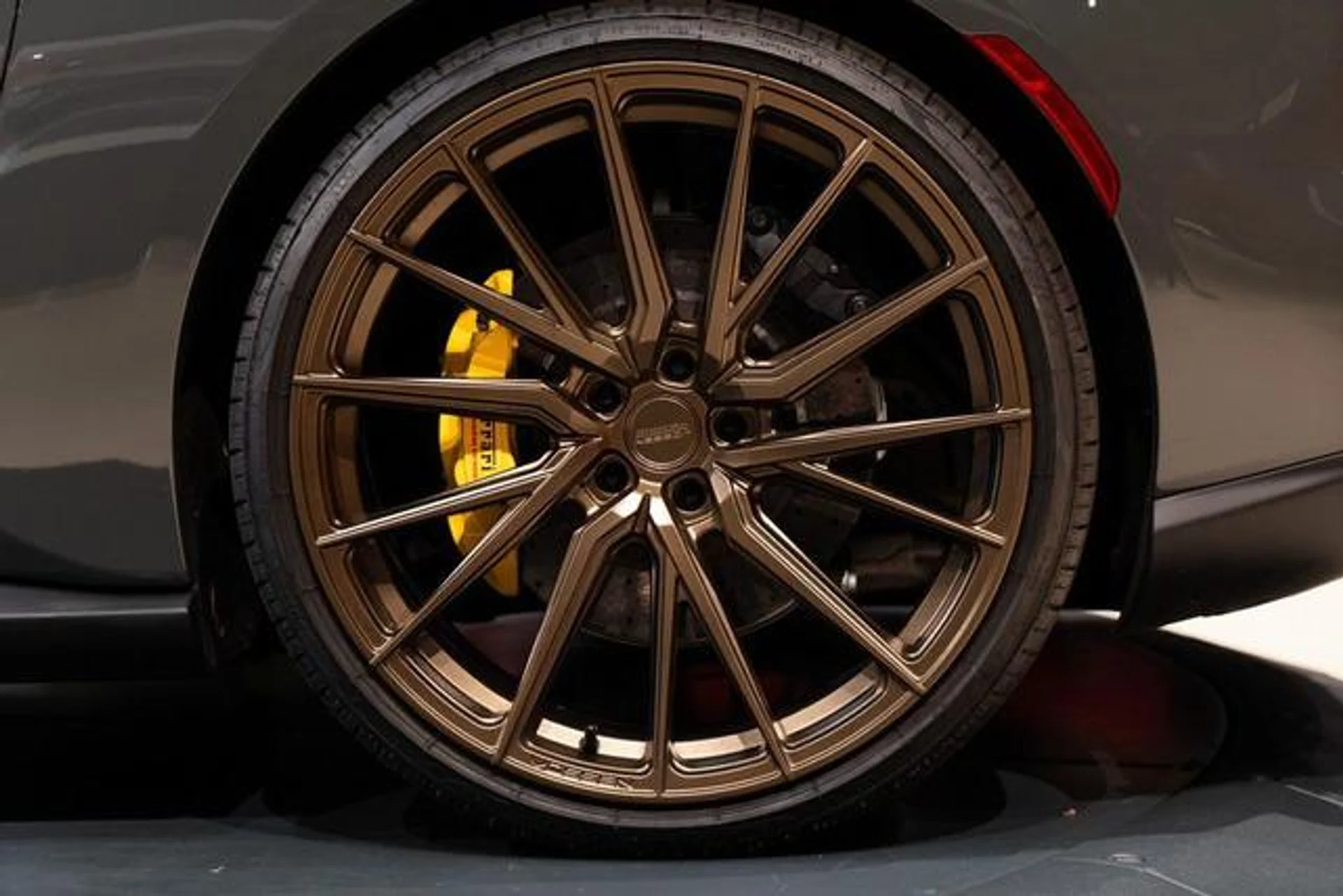 mph013_237647723_2o_Oe_Dcu_QWHK_1fota_Poug_T9y_YI_0_9ac5d23447