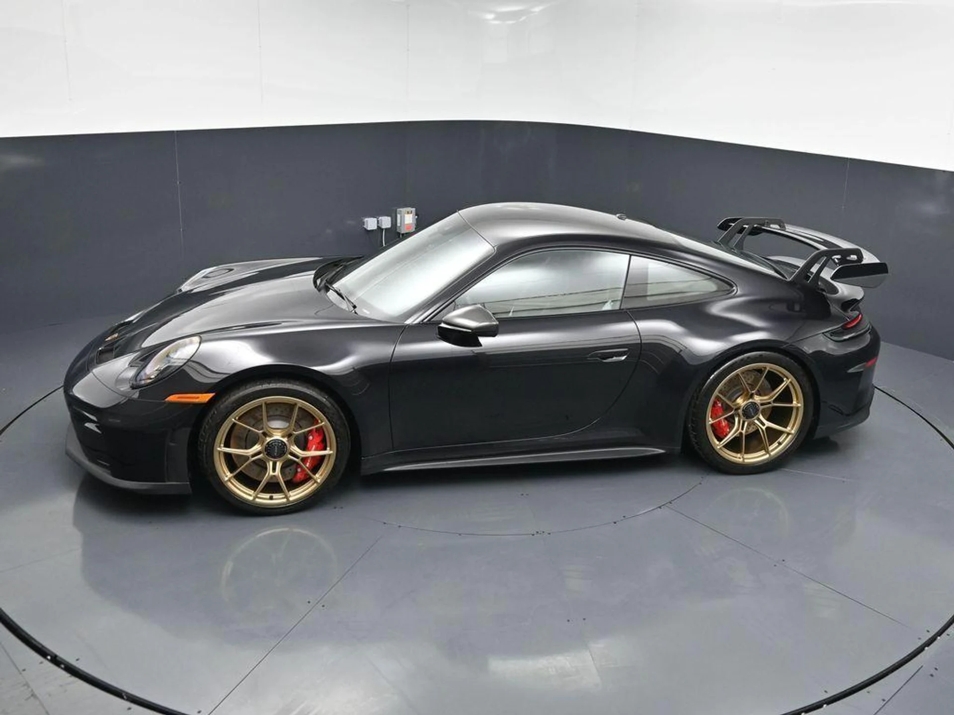 mph013_2377364284_3gi_BQFKUO_Wvk_XD_9_Iwt_Yf_Ixgg2_Y_9b2c8bf185