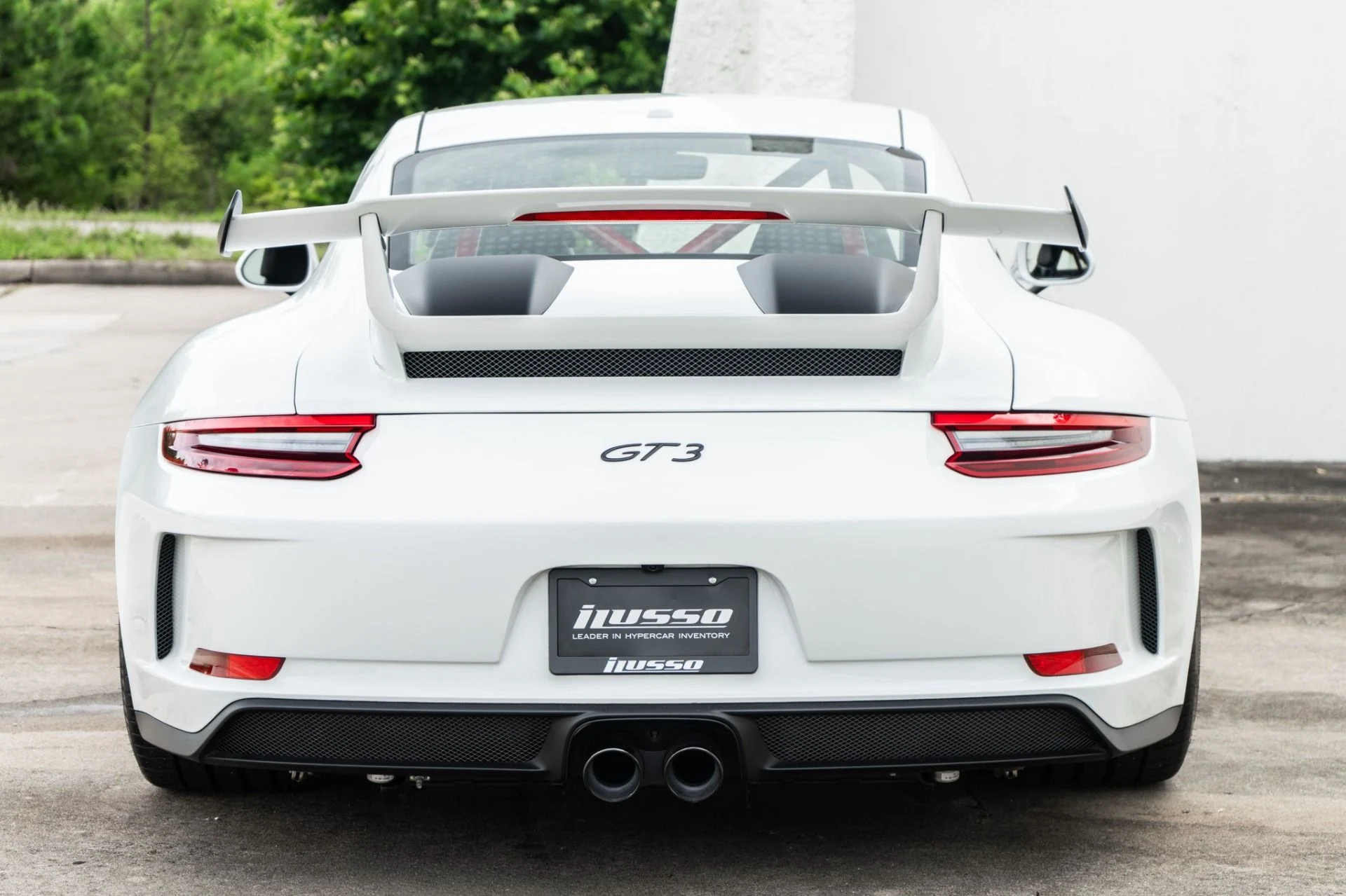 mph013_2378084412_Used_2018_Porsche_911_GT_3_1780955665_65e6153858