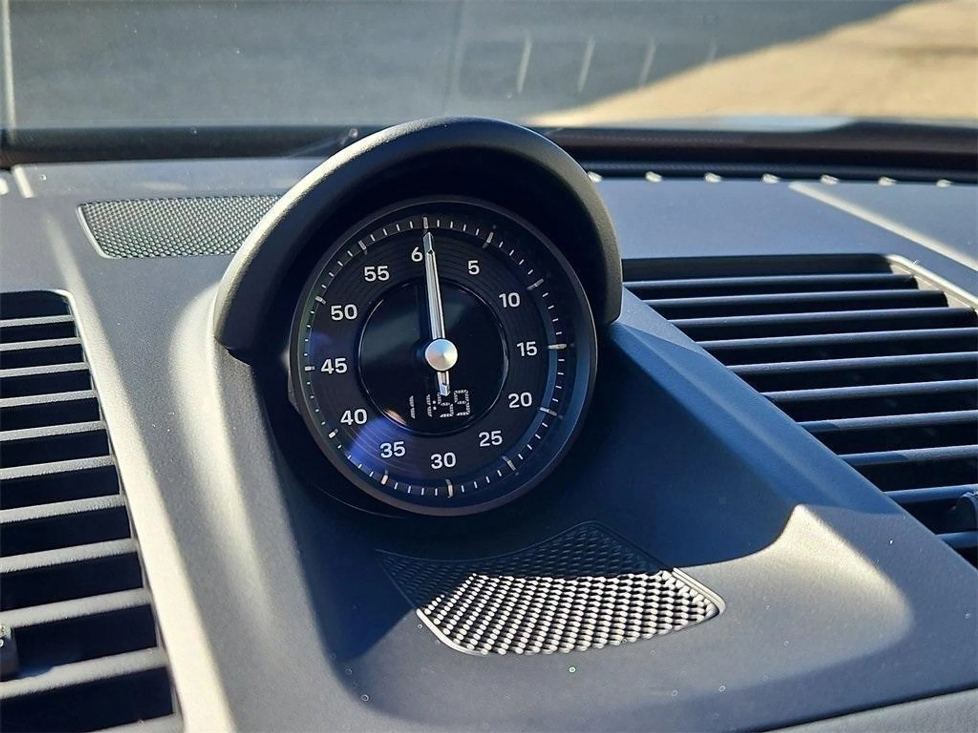 mph013_2382079111_tksy_Ak_UCCB_Tuv_Cv_DA_2jkbj7j8o_88be1bedbb