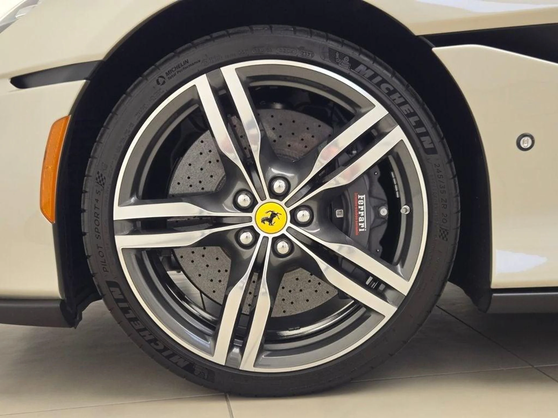 mph013_2390124297_Used_2023_Ferrari_Portofino_M_1778593629_12c988cac4