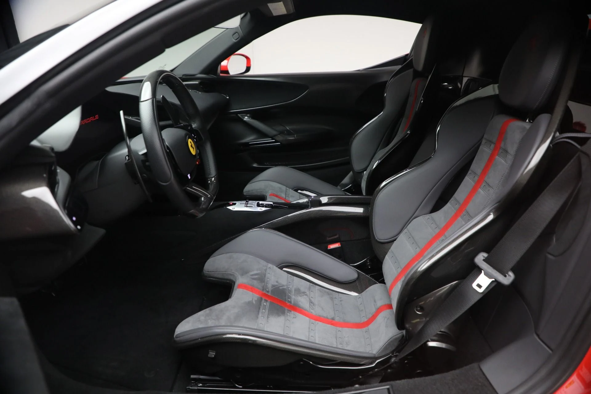 mph013_2391762649_Used_2023_Ferrari_SF_90_Stradale_1765397558_ce49c22a78