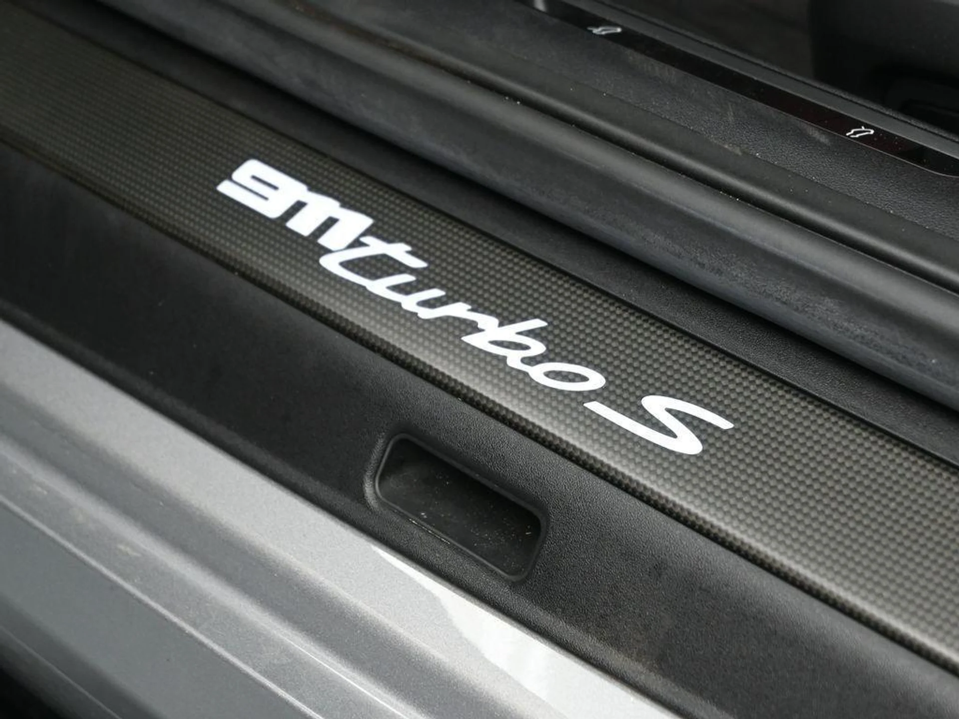 mph013_239460305_Ri8_Wny_R7o_ION_Kc_T_Zdpzm1_jlj_GE_8a58f7e8fd