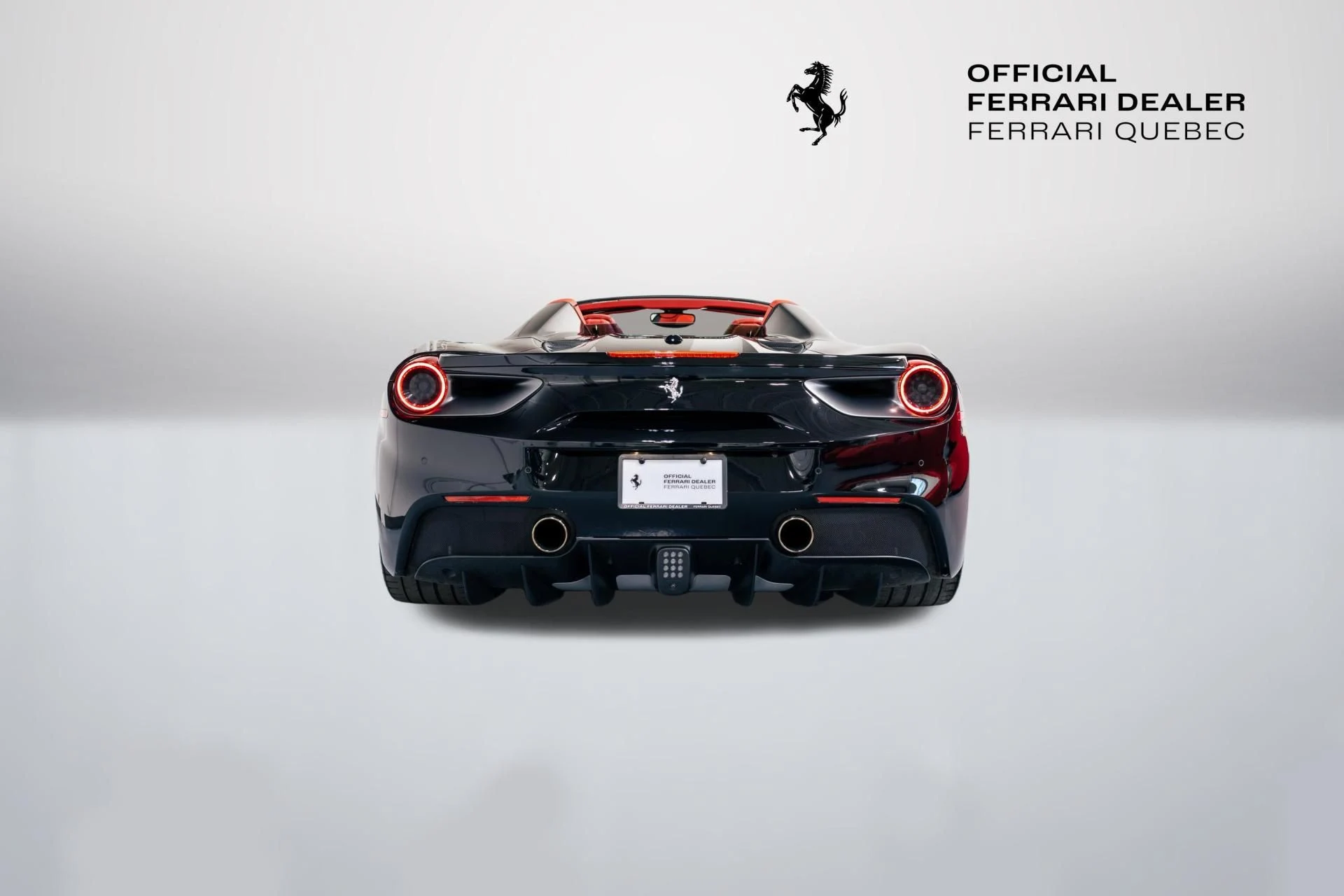mph013_2397724792_Used_2018_Ferrari_488_Spider_Base_1782922701_01a530194f