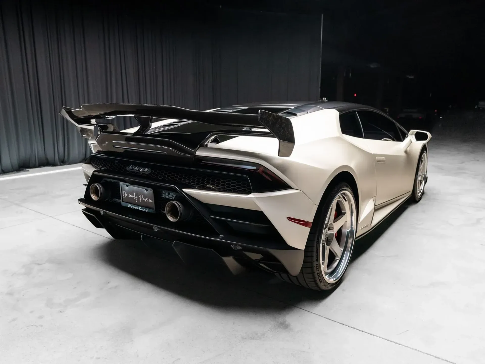 mph013_2400769841_bd232bca_964a_4715_b293_3b750011329b_af7356c563