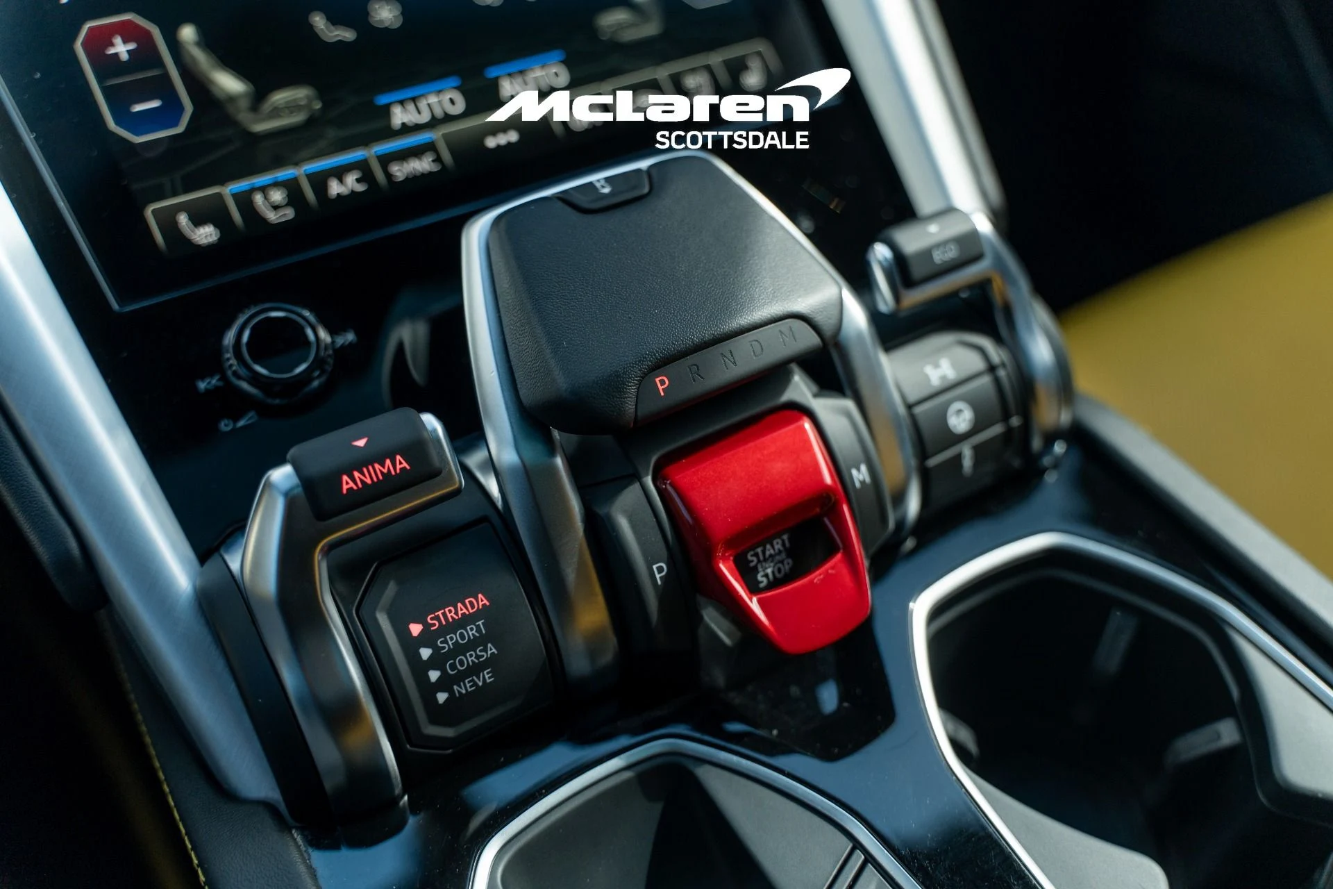 mph013_2401366176_Used_2021_LAMBORGHINI_URUS_1775537131_65a8695cf5