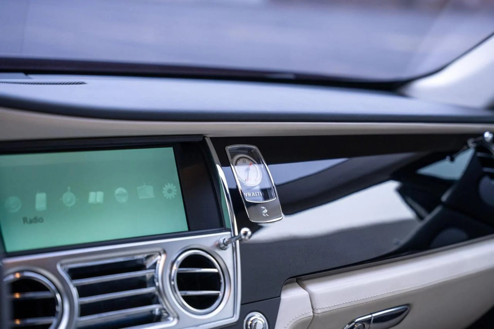 mph013_240516708_9f89355289d5580e76c72ee7b4ae881a_aaf173fc8b