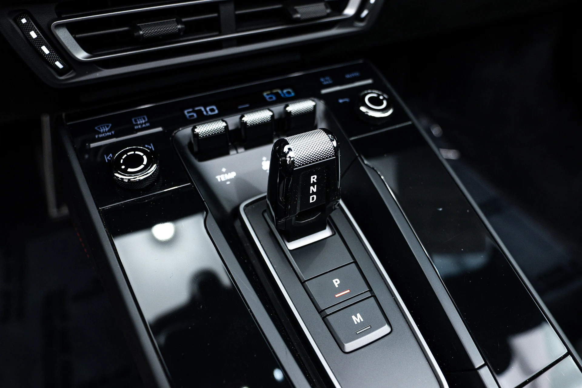 mph013_2406715676_38a6fa1f60424167e94fa7d1a10a5815_3bf0649a85