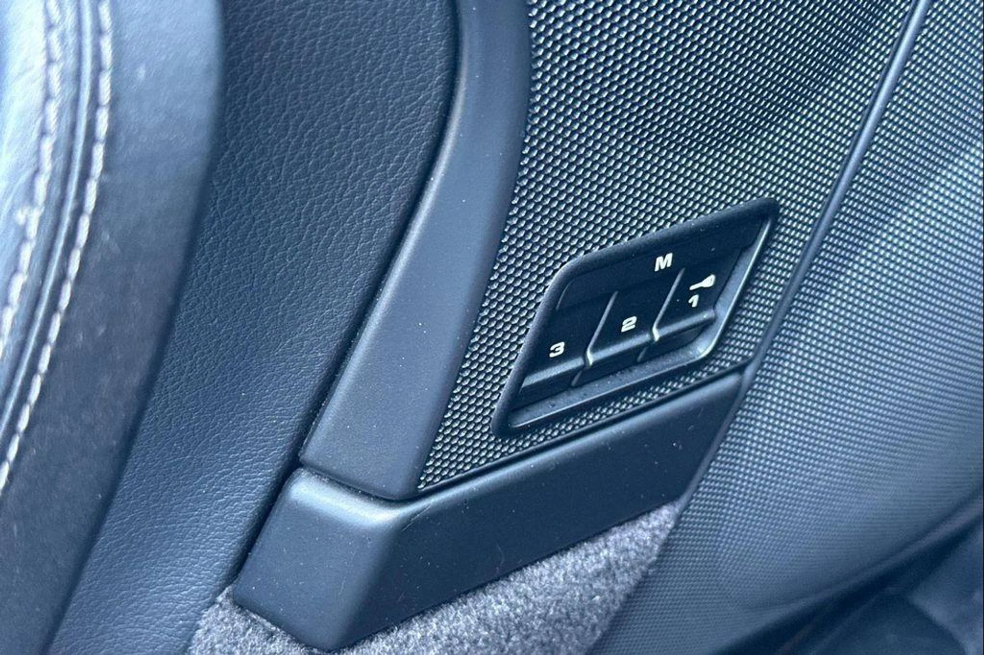 mph013_2408021212_X_Rt_H6_FRRJW_0c_Id_Vj_R_Wv2h6v3fc_6697c29d4e