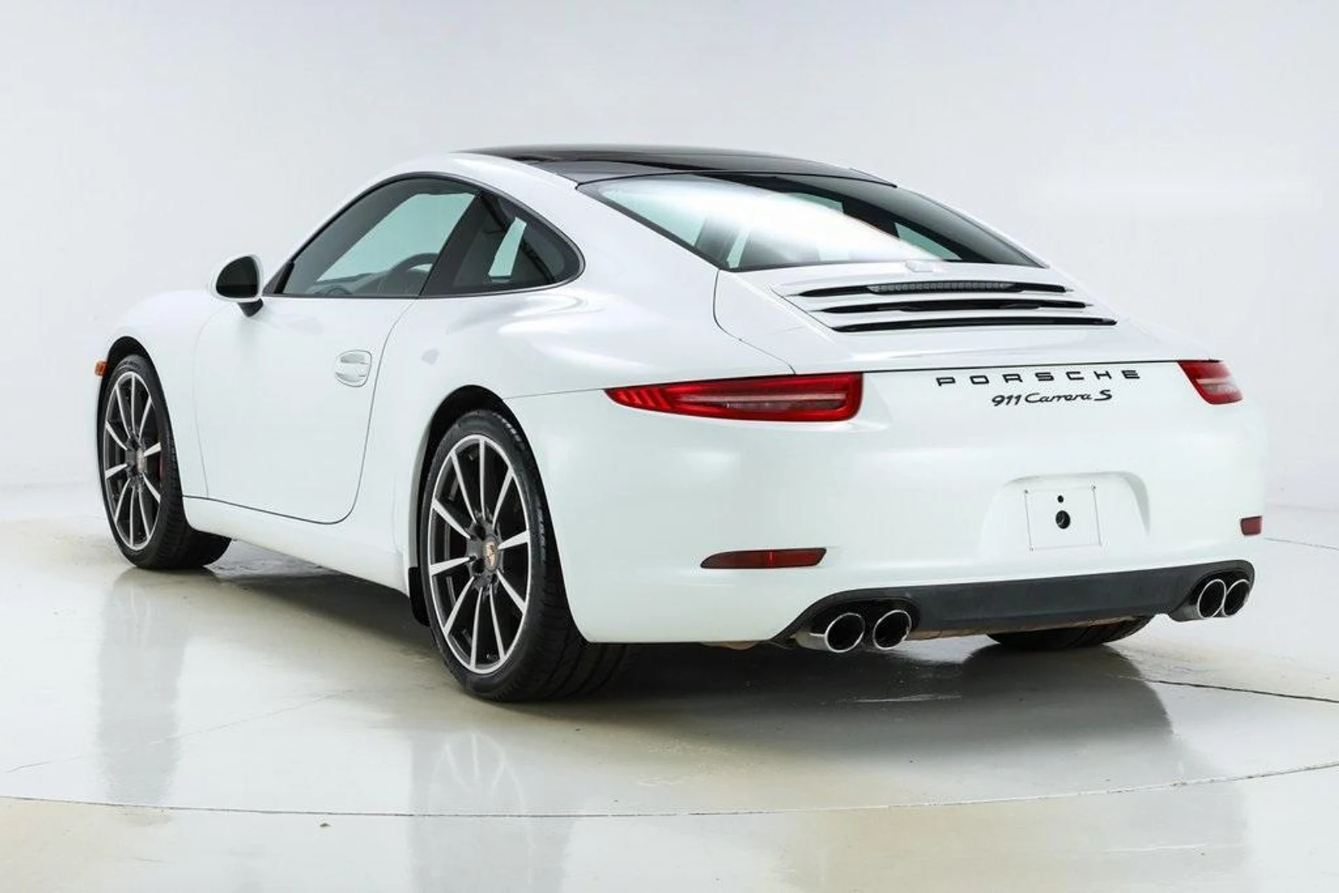 mph013_2410789460_z2_4_QW_7h_Qewg_Aie_Bx3i_Zh_Z5a8_Y_6e4b27ccf6