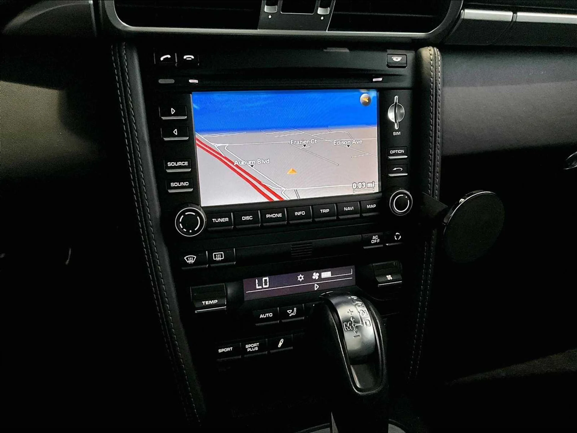 mph013_2416002091_fb56c6b0b1ea12484ec9e37f6d71e8f0x_18656d757d