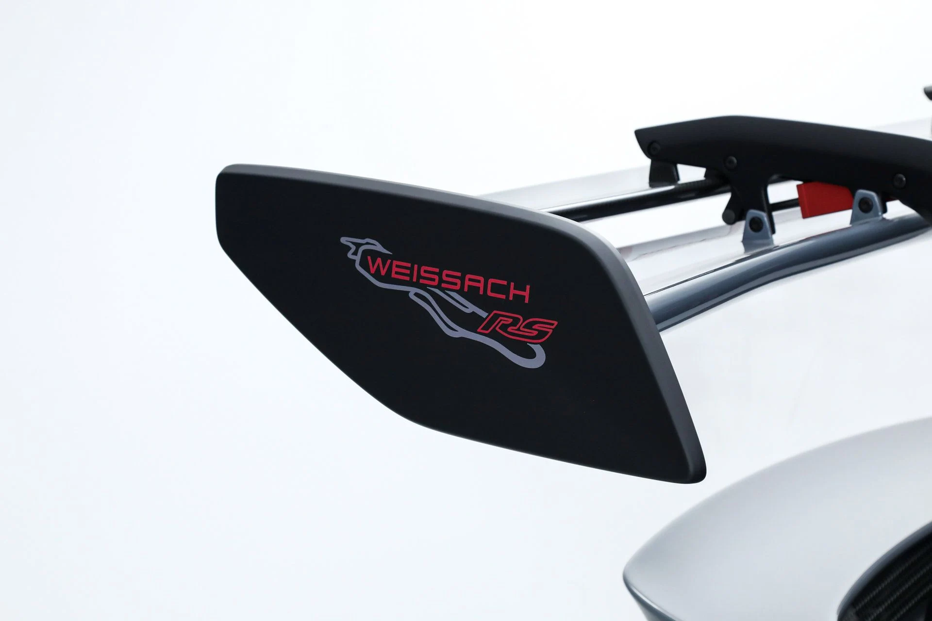 mph013_2422544554_d3aa0c1e7ae33492bfe7179da2620423_8987865941