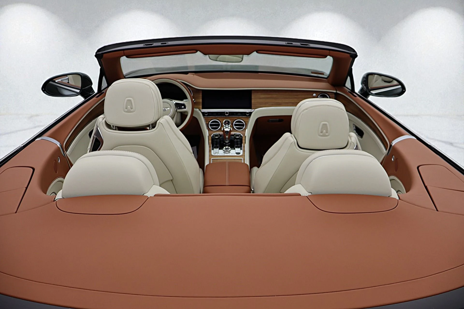 mph013_2425612001_New_2026_Bentley_Continental_GTC_ec9775bd22
