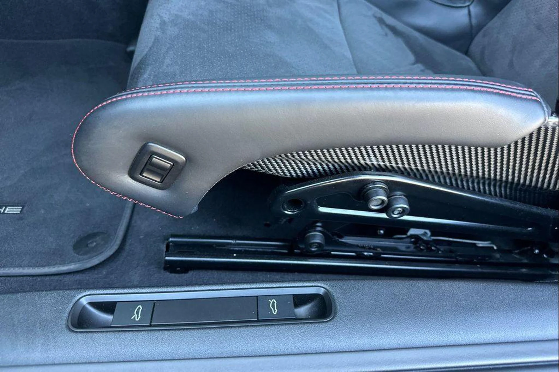 mph013_2426091453_Ic_Z_Aot_FM_9z8ohkb_Sy4p_GMKFFPJM_41d1cebaa4