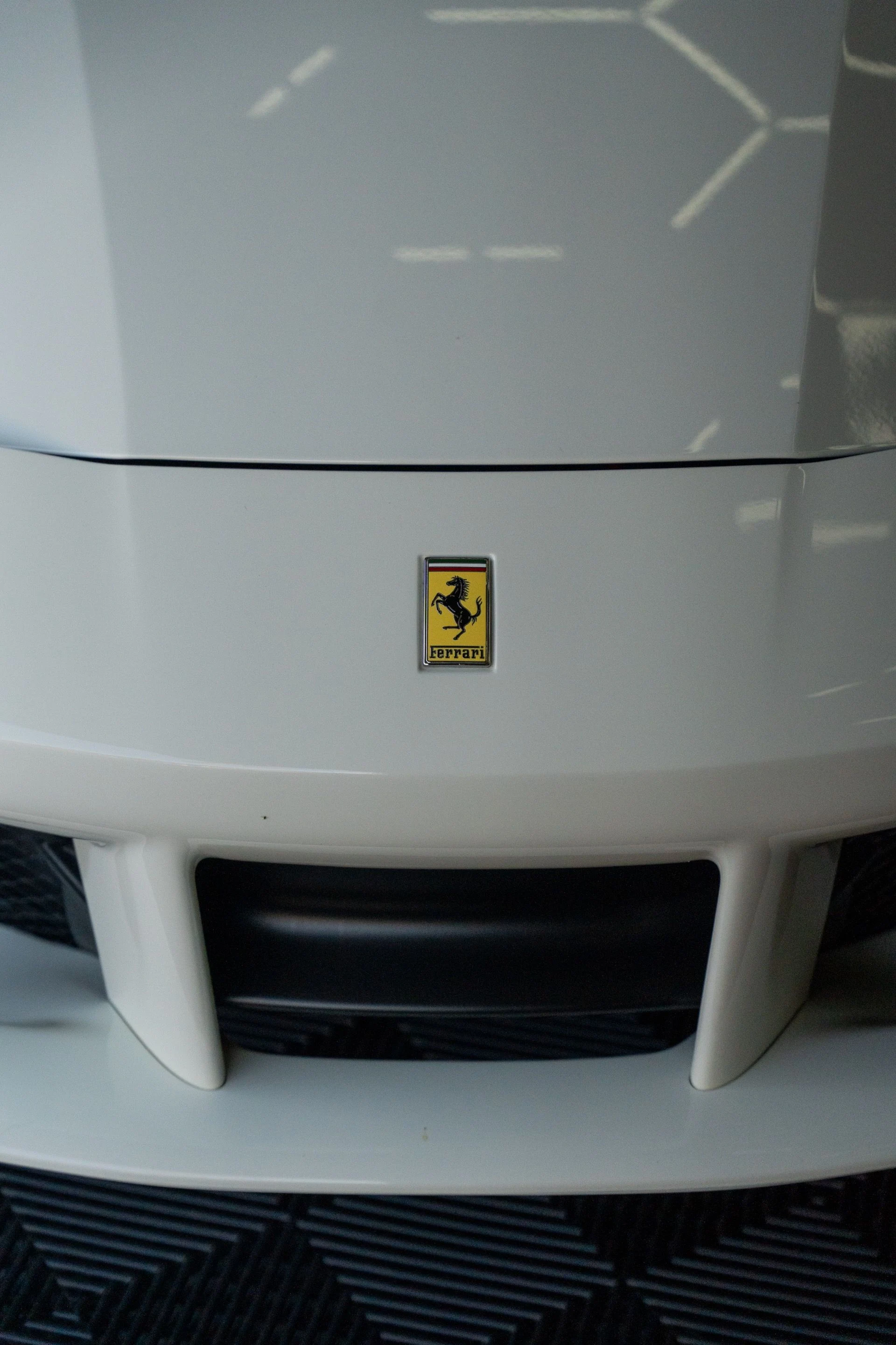 mph013_2434256506_Used_2016_Ferrari_488_GTB_1792438951_10dac7d431