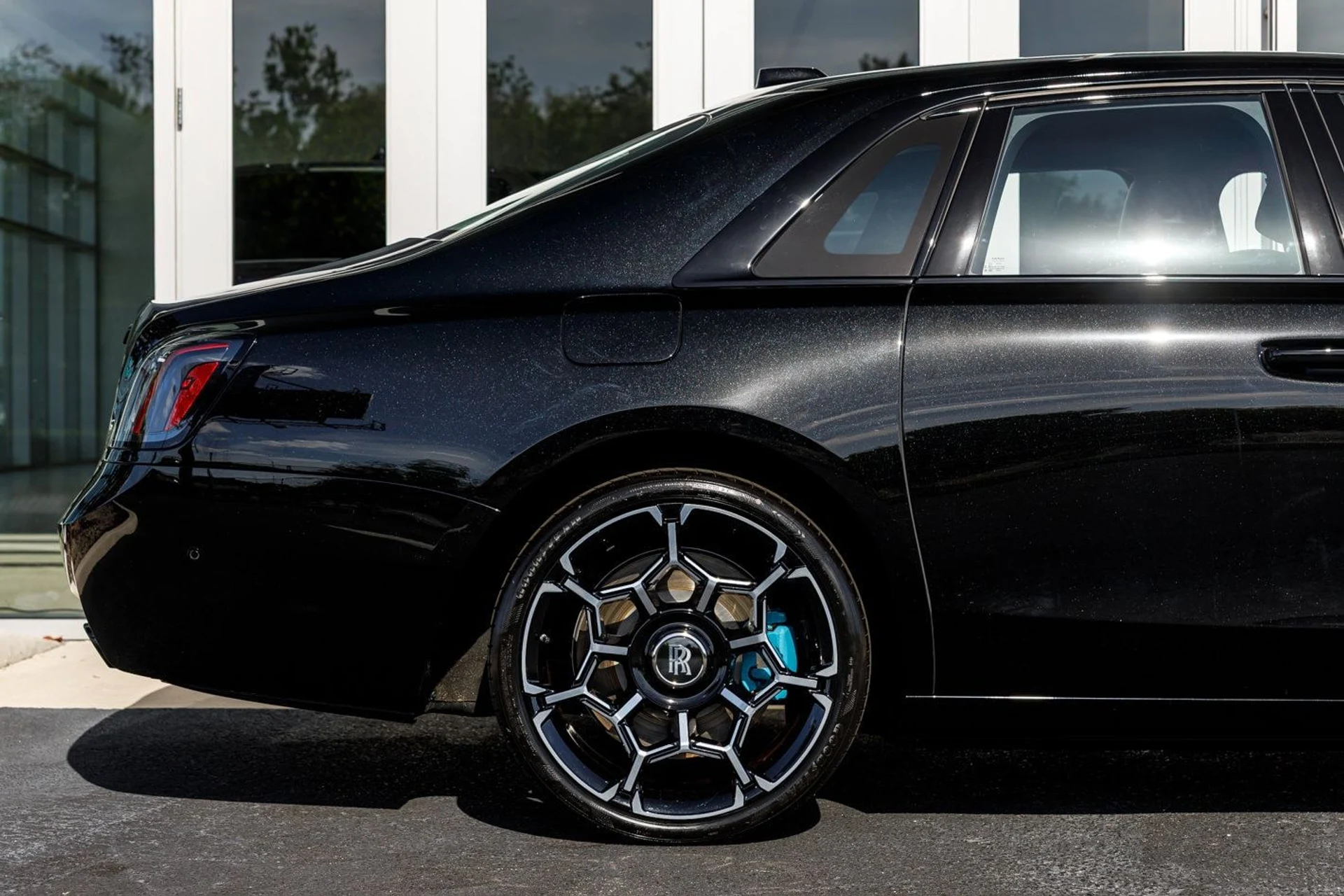 mph013_2436805717_114008b81b5a8b6e52f8fafcf9013d27x_a6ff0e7838