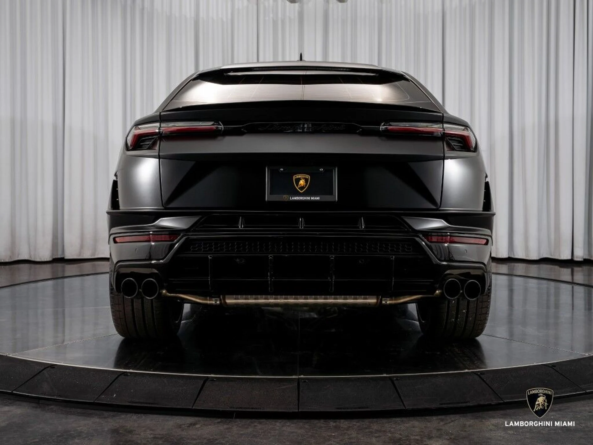 mph013_2437879427_c8faded217f663b21442324b4d109af4_8c3f26acec