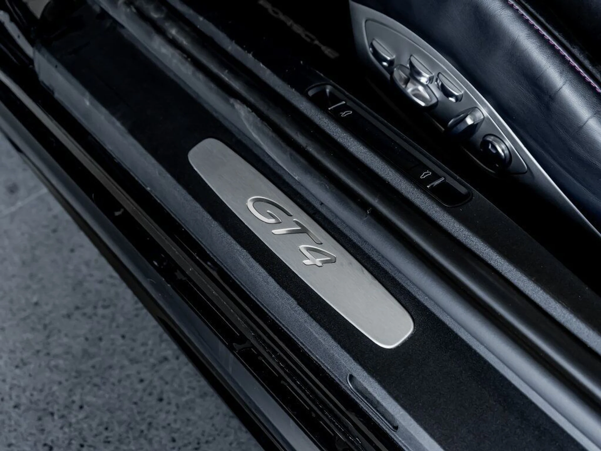 mph013_2438829077_74058292e30be55aae37fbd8fa7856e0_719657af2a