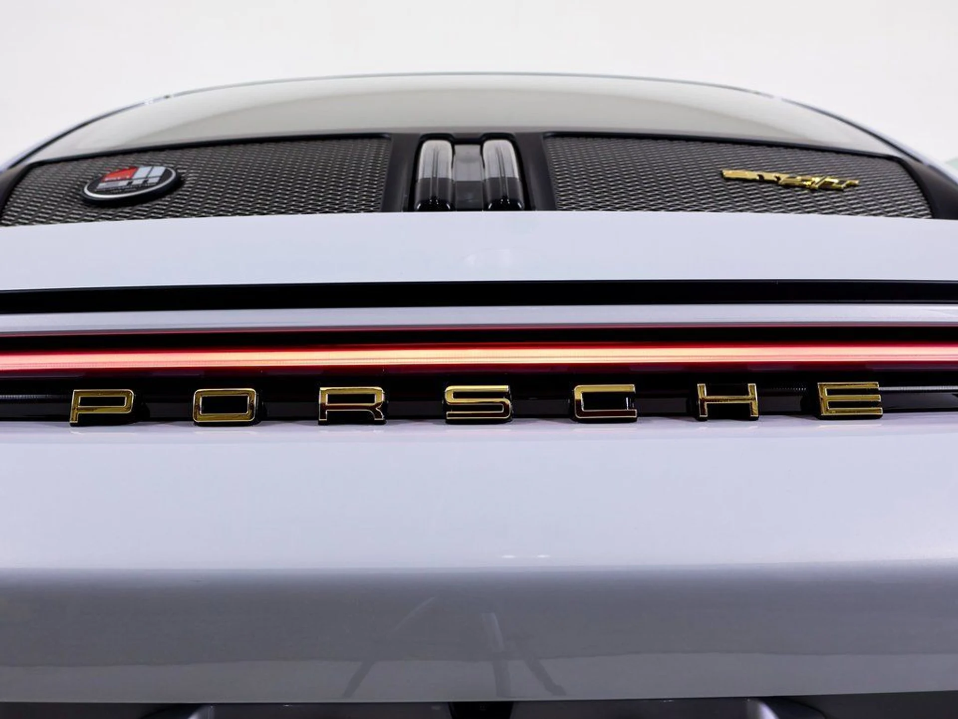 mph013_2439117964_a1779e6da1456122f60381e09c4b3530x_f5c704ab6a