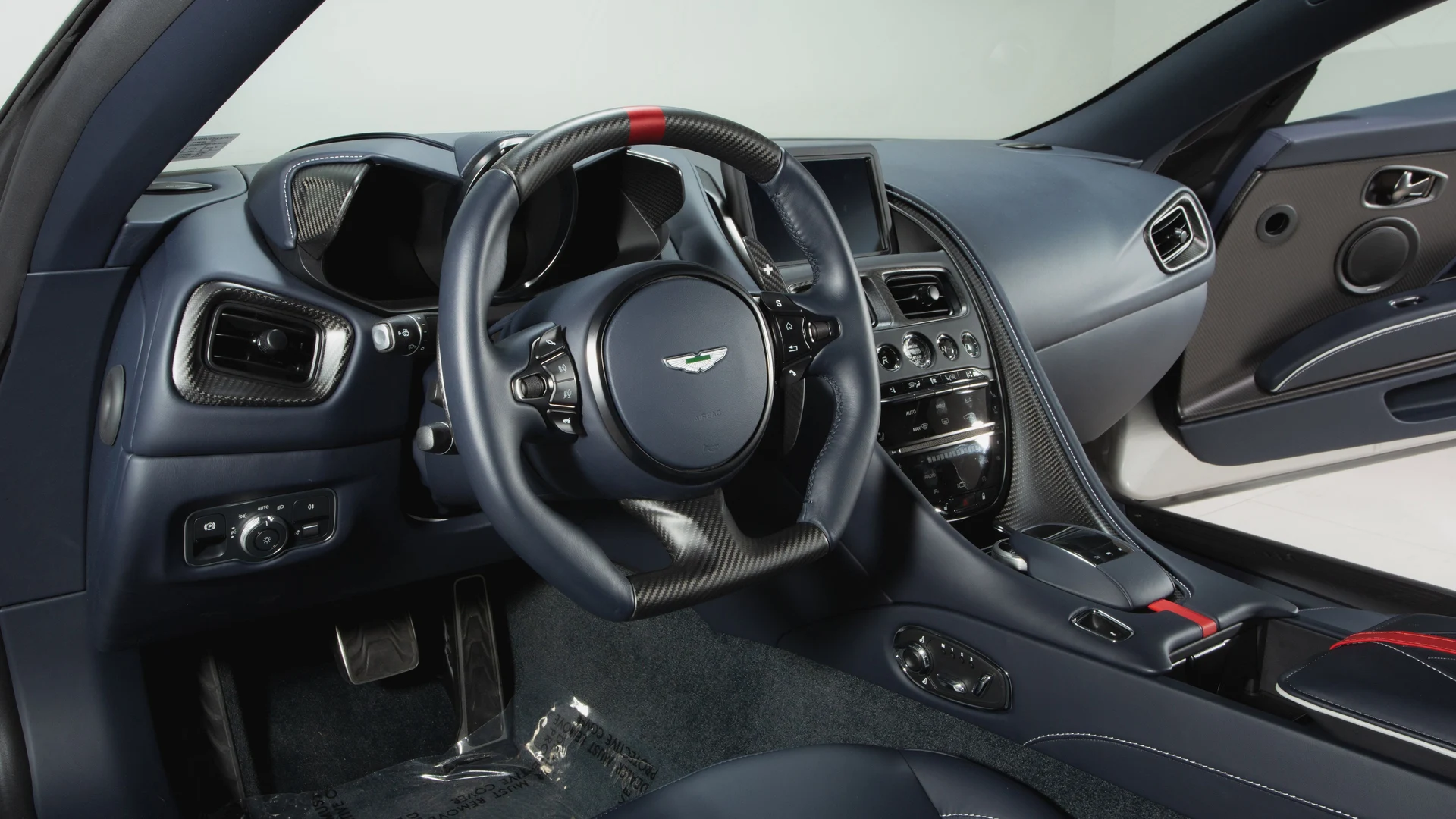 mph013_2444693254_15e995ab40d948d2991efb5c1f611ba4_d6a80e4002