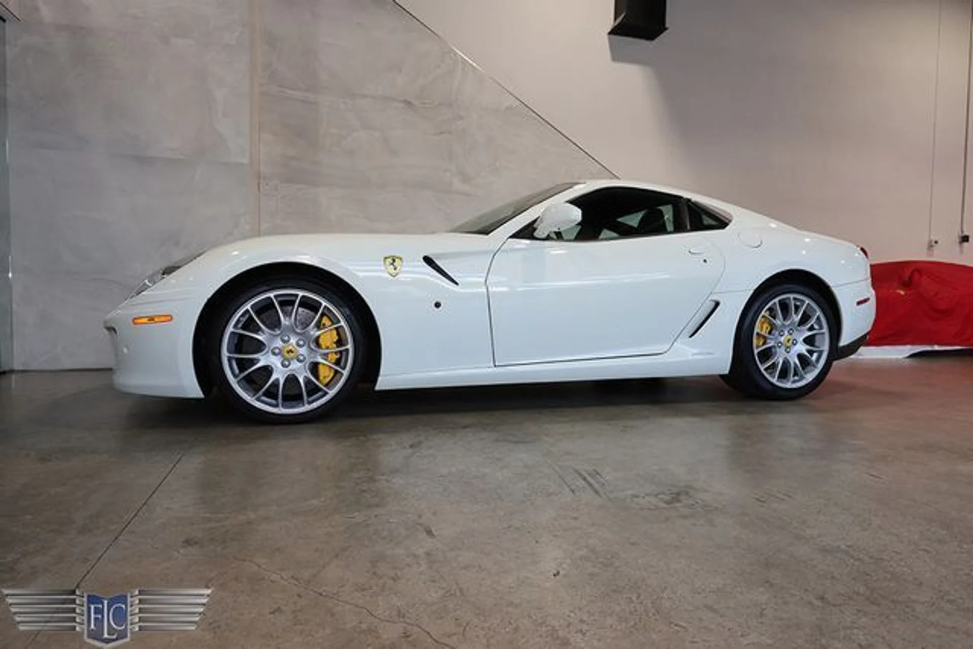 mph013_2447725554_used_2011_ferrari_599_2drcoupegtbfiorano_9689_23067510_18_640_a90f935b9b