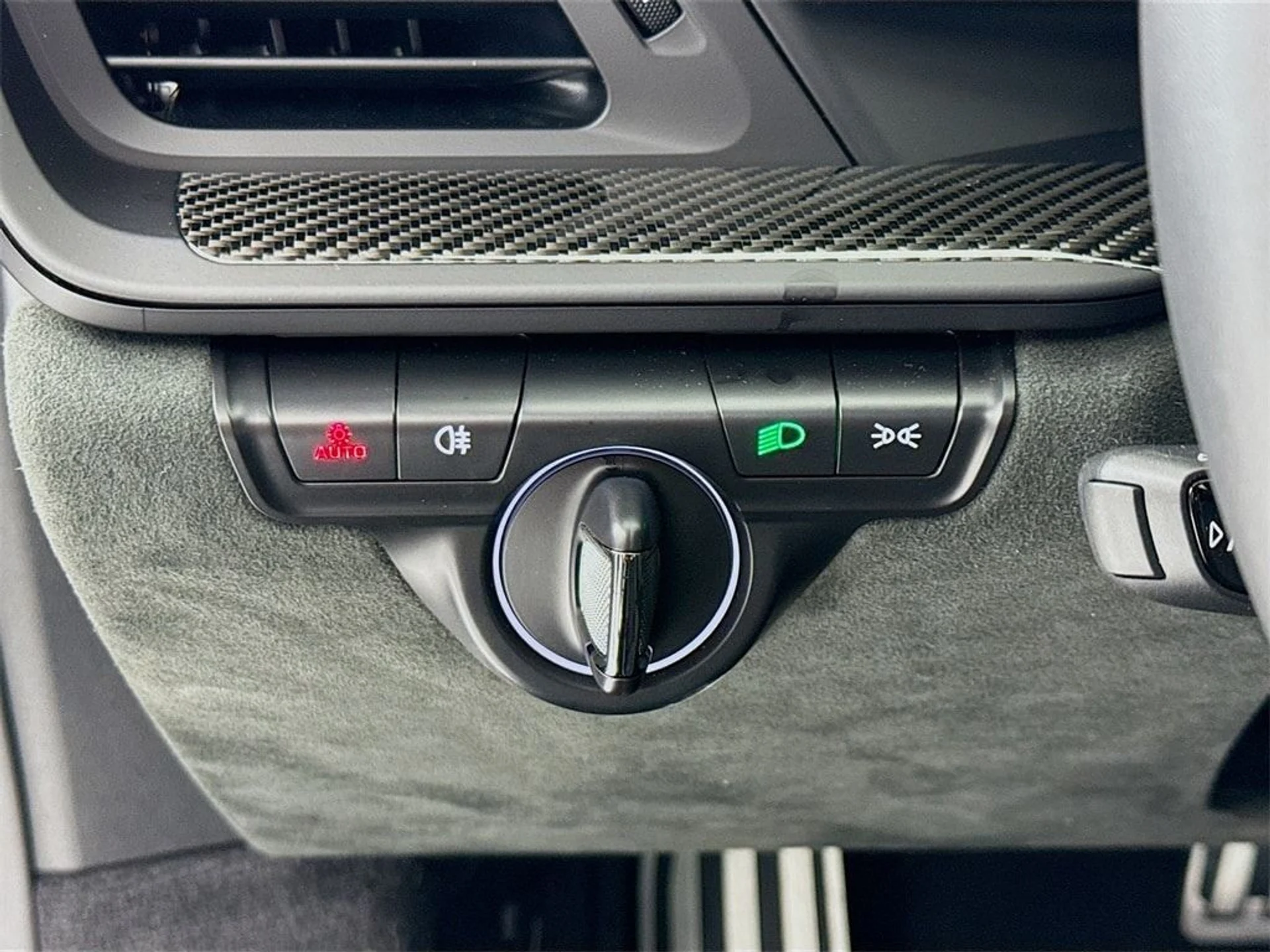 mph013_2449344789_b69fec9d7725efe0b54b9df3740d8a20x_ca97b1663f