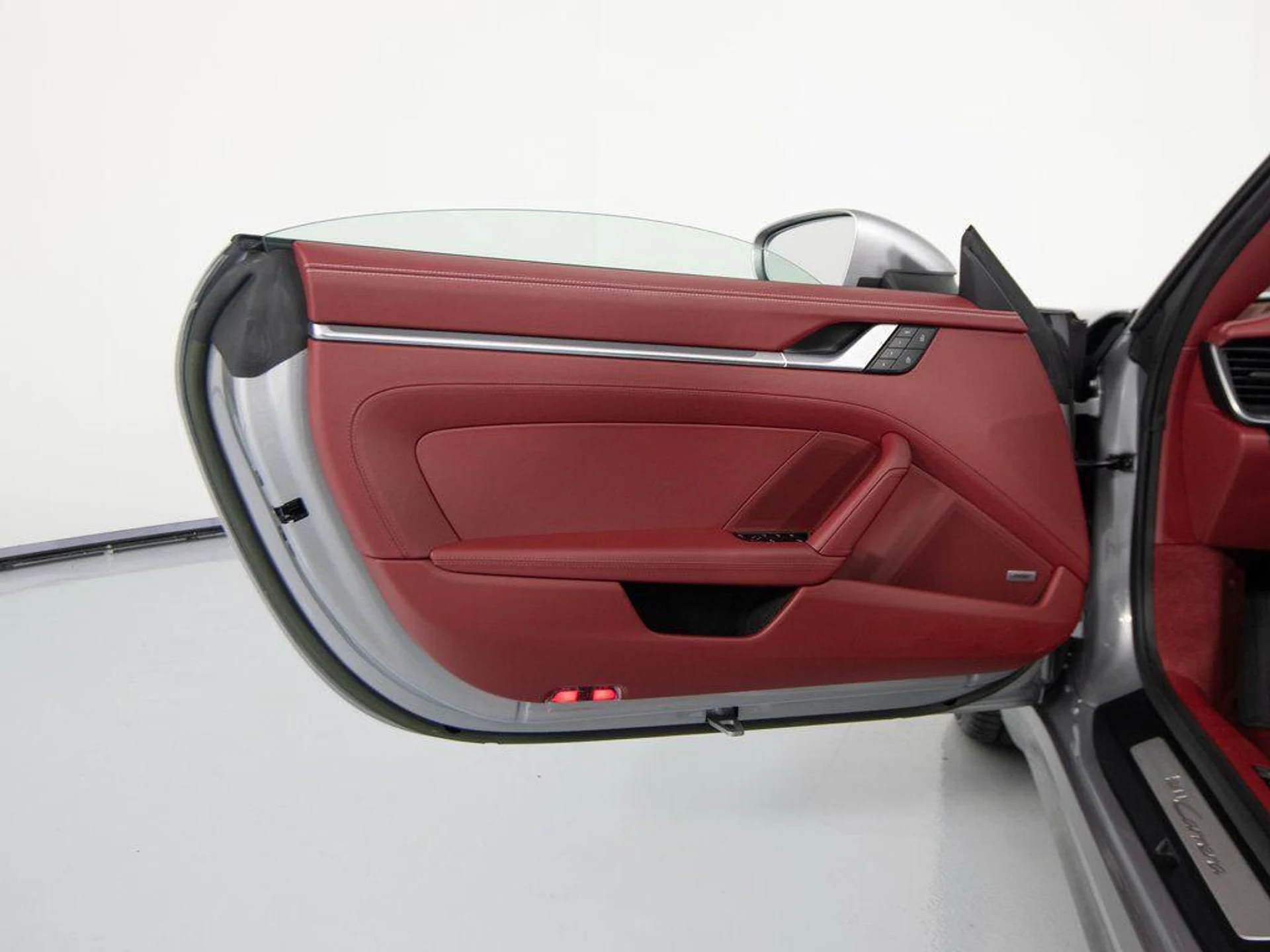 mph013_2453896468_7qudb_T6_Nxd_D2f8am297_C0_d_J_Ikk_c72de9d073