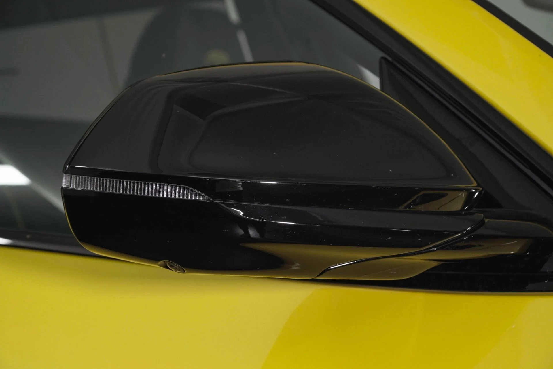 mph013_2462482483_Used_2023_Lamborghini_Urus_S_1782321107_f7b613ec9c