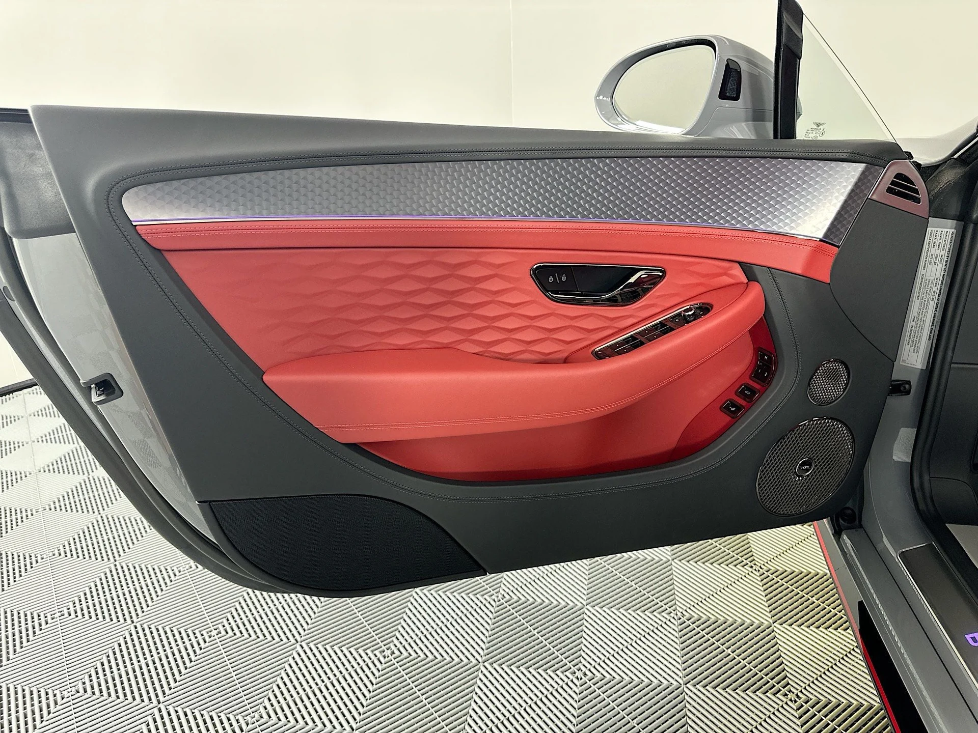 mph013_2470032226_14_79b8a35bf7