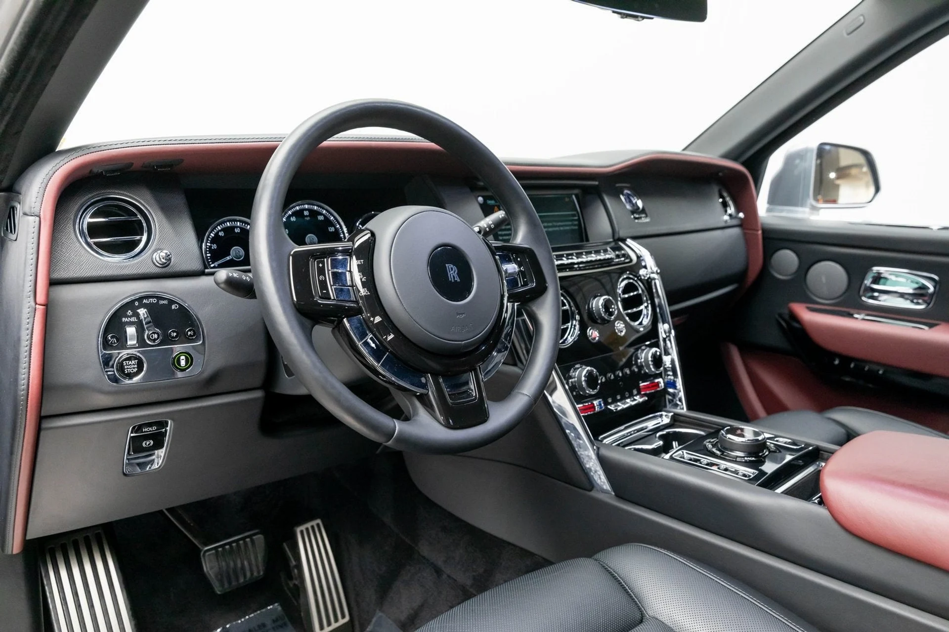 mph013_2472318523_14_40f34675dc