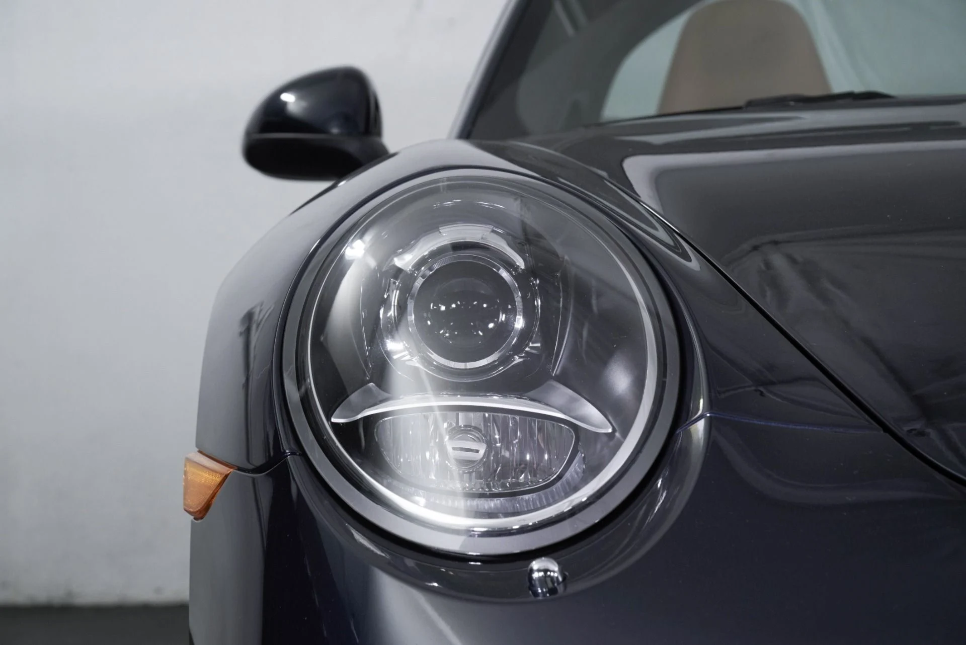 mph013_2478149706_Used_2016_Porsche_911_Targa_4_S_1764361768_0e856b0287