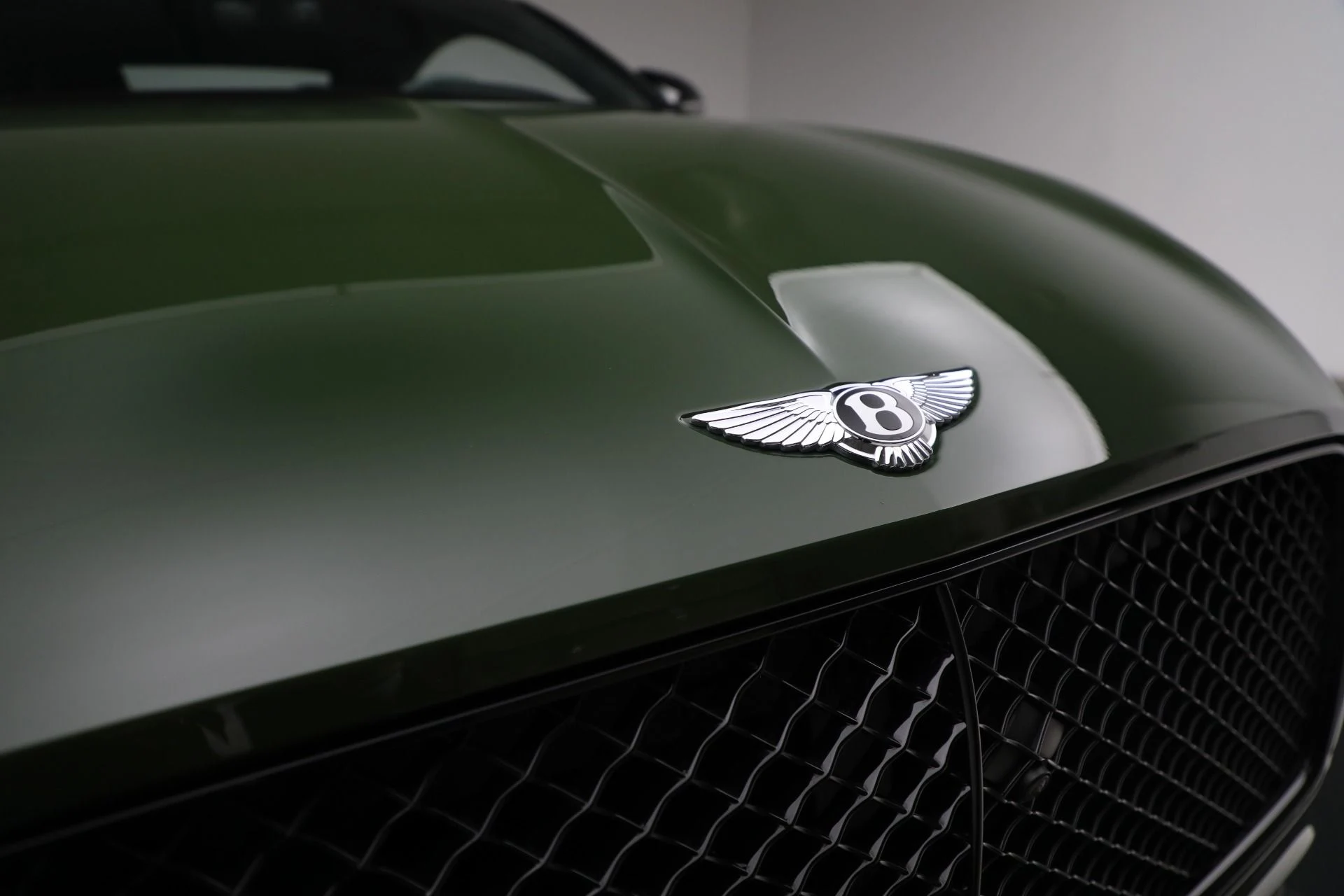 mph013_2480135681_Used_2023_Bentley_Continental_GT_S_V8_8dd899c087