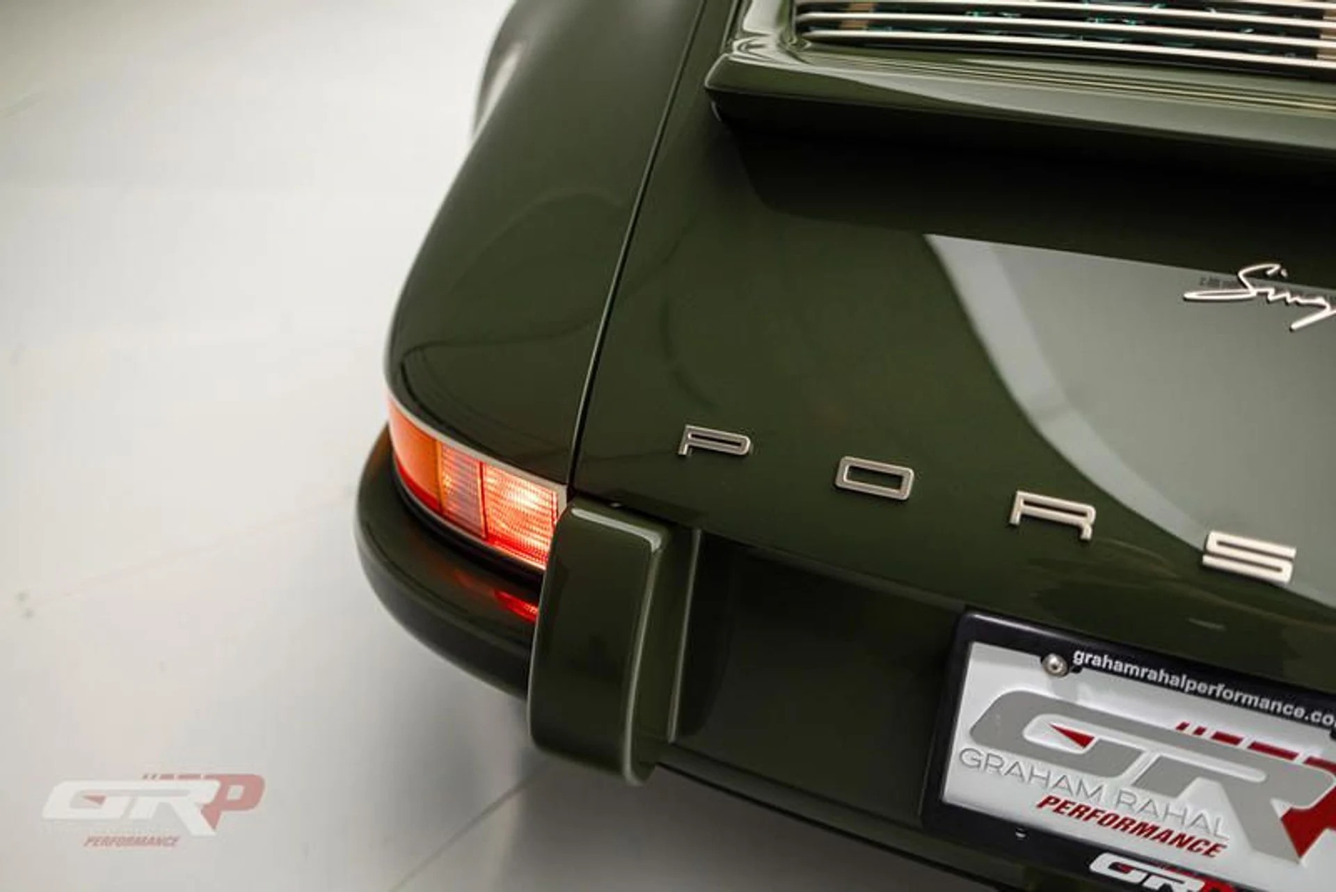 mph013_2480538064_22_EC_5_B71_0_C3_C_4_DD_2_A243_64610492_DE_21_3f81cb7062