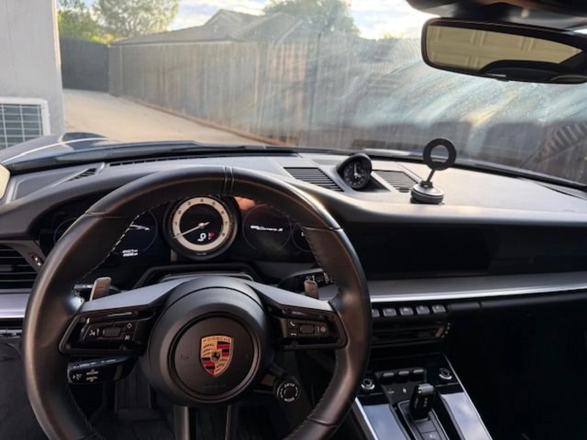 mph013_2481902030_Used_2020_Porsche_911_Carrera_S_1764025936_d6d1983ae8