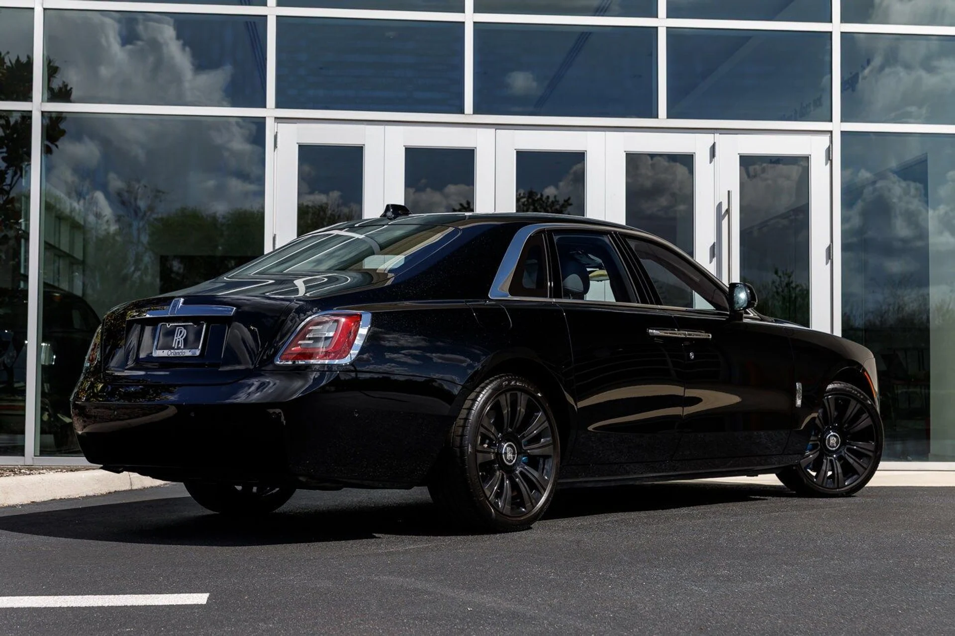 mph013_2487308181_2eb3f422064541d6adfef3bb852123dax_349943d0aa