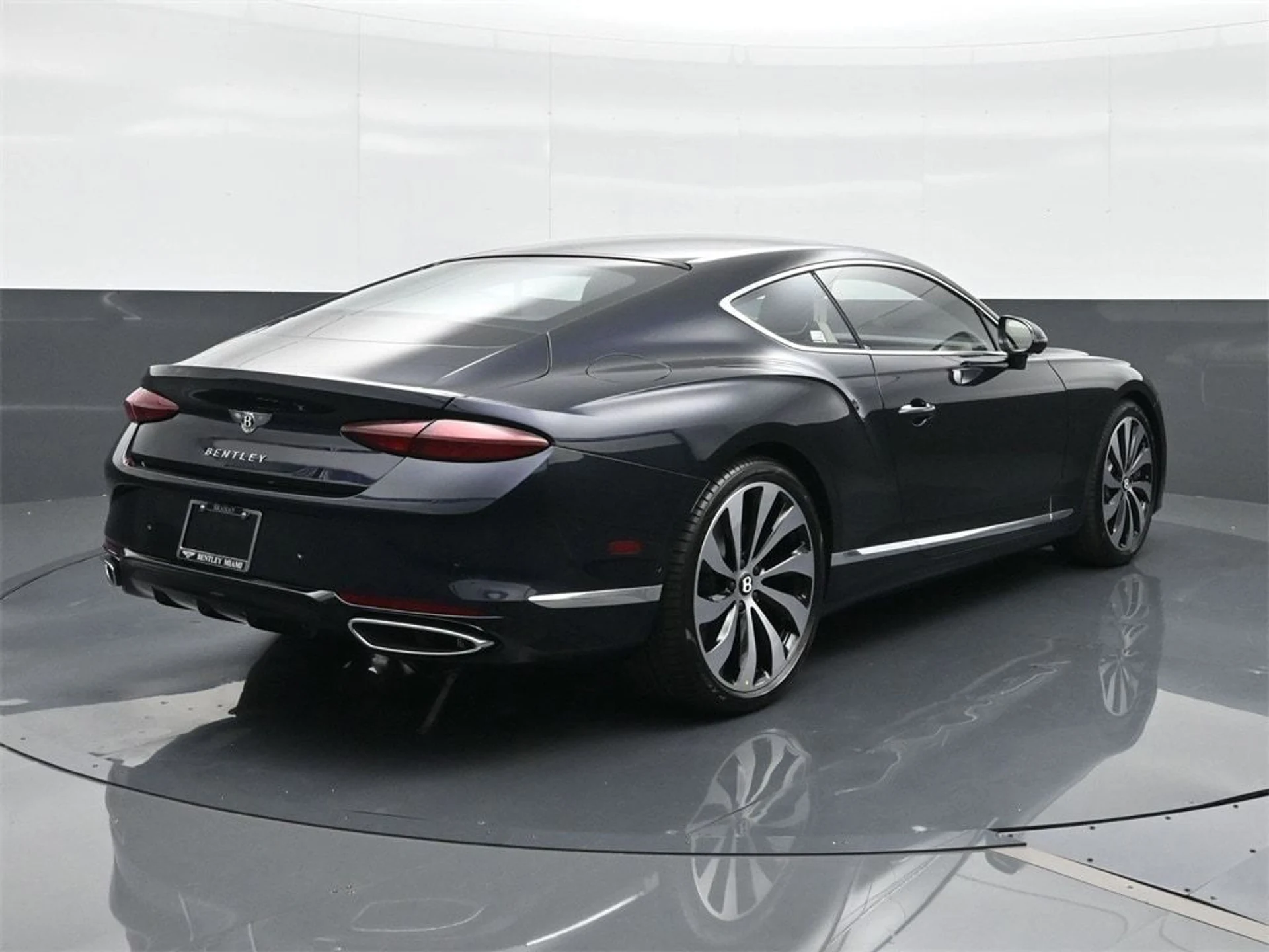 mph013_2487833929_f1e16982de34ae8b96fc54c6146fcdf4x_db45f0e171