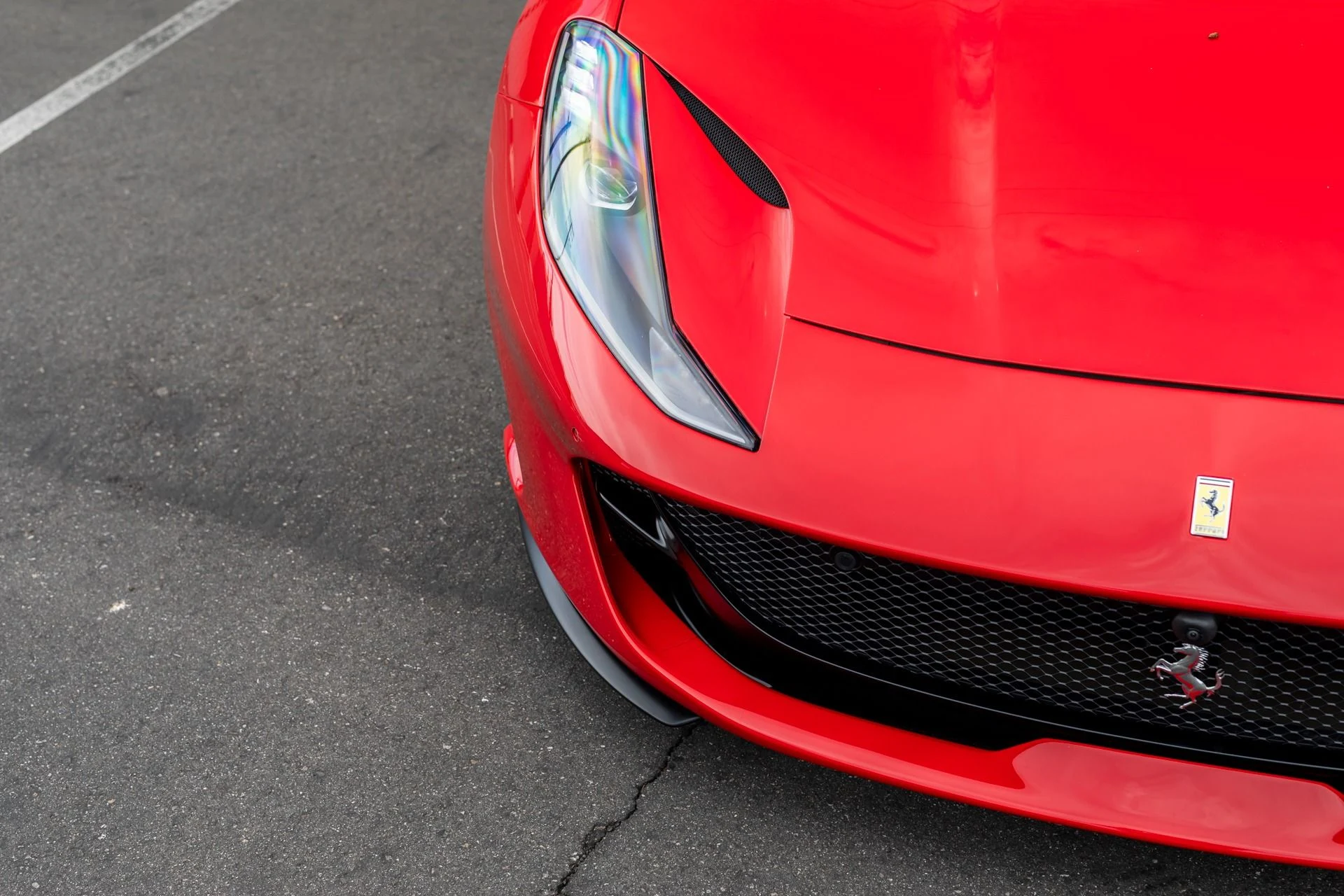 mph013_2495377965_Used_2019_Ferrari_812_Superfast_1744740796_2c630f0a23