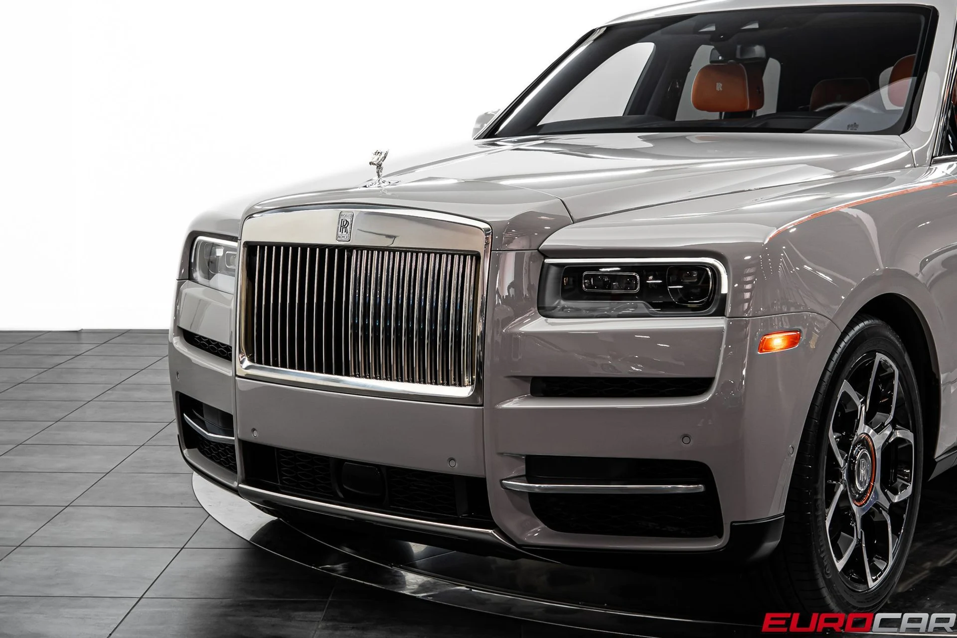 mph013_2496320103_df162746_dcdb_41a6_9085_351072115066_93ca749b83