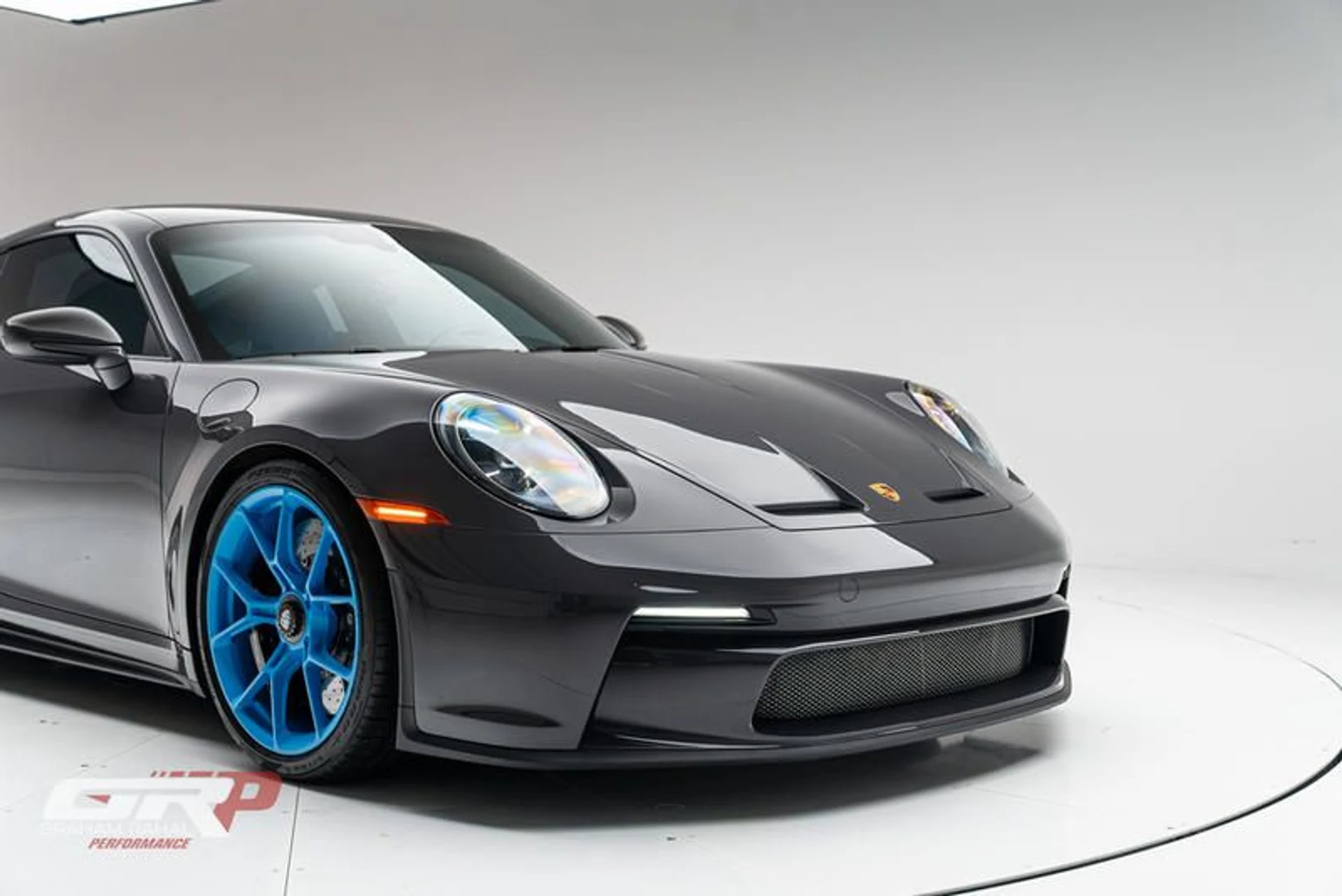 mph013_2496427629_FC_7_C87_AF_B84_D_4_A60_ACBD_195_C532_A9847_1b91eccd1e