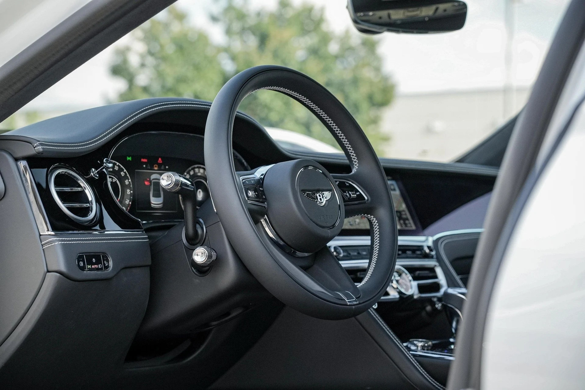 mph013_2500534549_Hi_Tech_Luxury_Imports_LLC_SCBBP_6_ZG_7_TC_024549_image_13_49a2d69e60